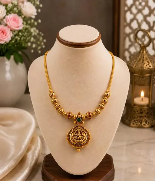 Twinkling Glittering Women Necklace